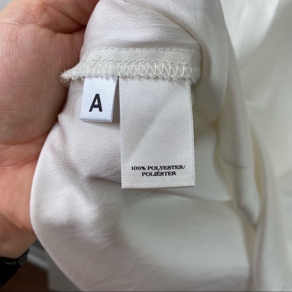 Ann Taylor White and Black Blouse Size Medium Petite - Picture 5 of 6